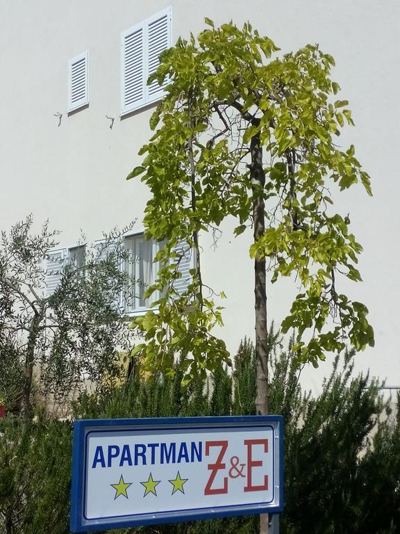 Apartment Z&E Trogir Eksteriør billede